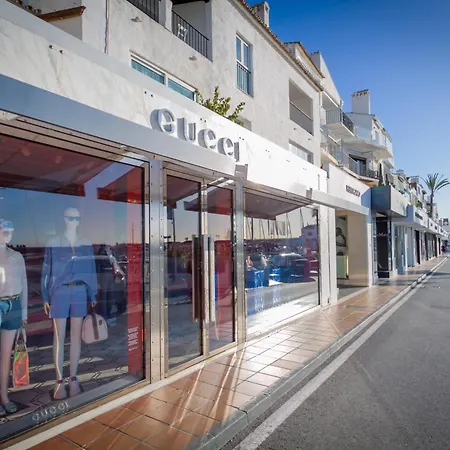 Banus - Brand New And Exclusive Banus Port Seafront Flat Apartment *