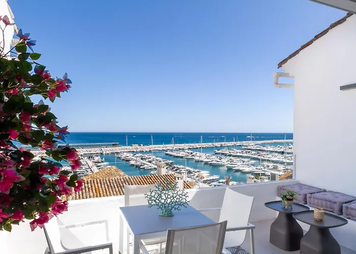 Banus - Brand New And Exclusive Banus Port Seafront Flat Lejlighed