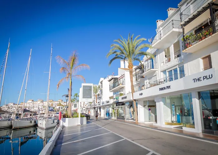 Banus - Brand New And Exclusive Banus Port Seafront Flat Lejlighed