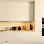 Apartment Banus - Brand New And Exclusive Banus Port Seafront Flat *