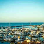 Banus - Brand New And Exclusive Banus Port Seafront Flat * Marbella