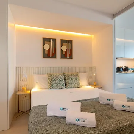 Appartement Banus - Brand New And Exclusive Banus Port Seafront Flat Marbellac