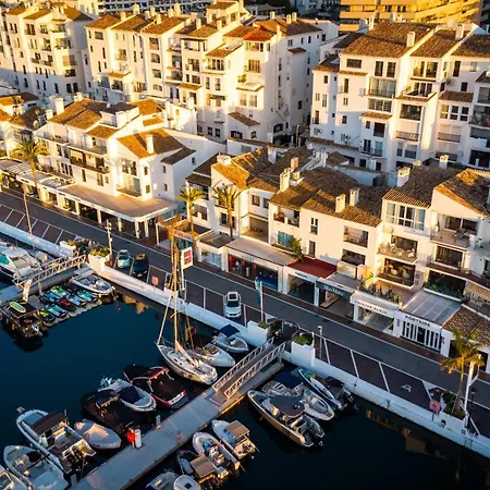 Appartement Banus - Brand New And Exclusive Banus Port Seafront Flat Marbellac
