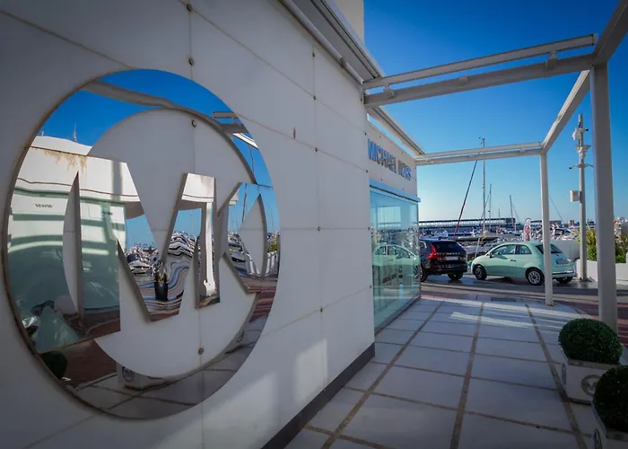 Banus - Brand New And Exclusive Banus Port Seafront Flat Marbella