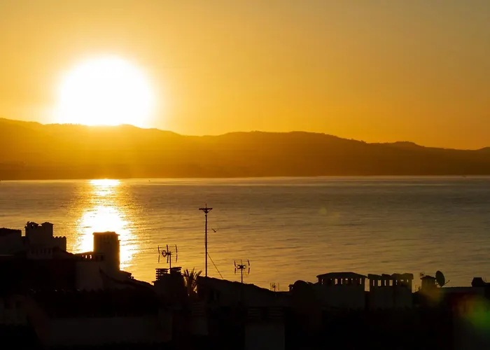 Banus - Brand New And Exclusive Banus Port Seafront Flat Apartment Marbella