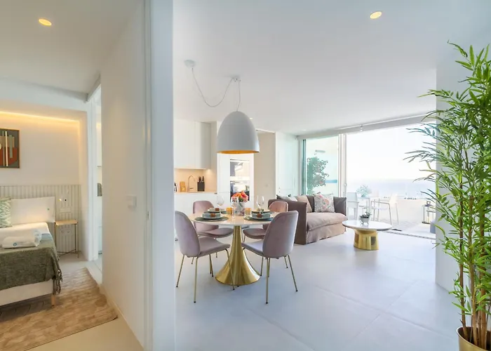 Banus - Brand New And Exclusive Banus Port Seafront Flat