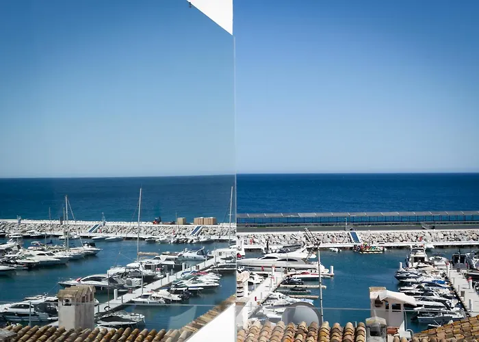 Apartment Banus - Brand New And Exclusive Banus Port Seafront Flat