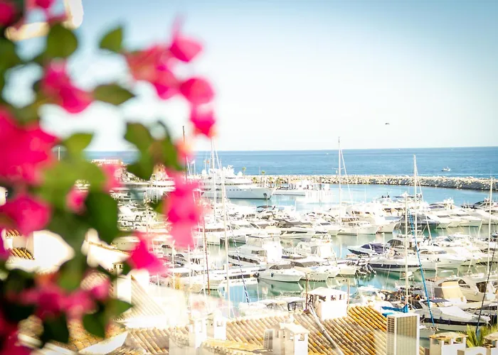 Banus - Brand New And Exclusive Banus Port Seafront Flat * Marbella