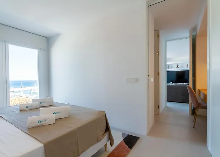 Banus - Brand New And Exclusive Banus Port Seafront Flat