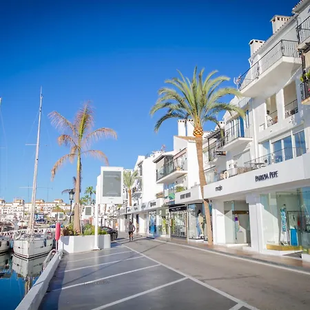 Marbella Banus Suites - Brand New Exclusive Puerto Banus Port Seafront Apartment - 2Br - 2Ba - Outdoor Terrace - Spectacular Mediterranean Views - Heart Of Puerto Banus Marina - Steps From El Corte Ing Luxury Shopping Appartement