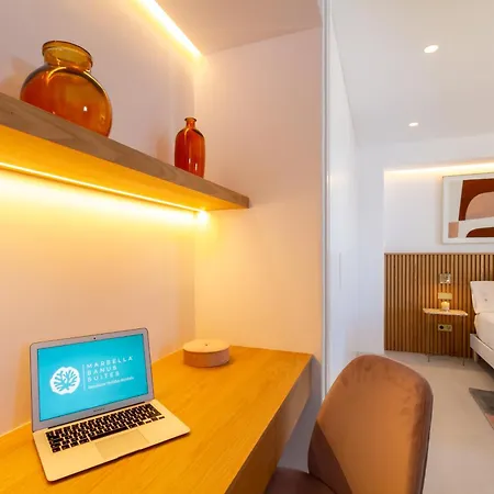 Appartement Marbella Banus Suites - Brand New Exclusive Puerto Banus Port Seafront Apartment - 2Br - 2Ba - Outdoor Terrace - Spectacular Mediterranean Views - Heart Of Puerto Banus Marina - Steps From El Corte Ing Luxury Shopping Marbellac