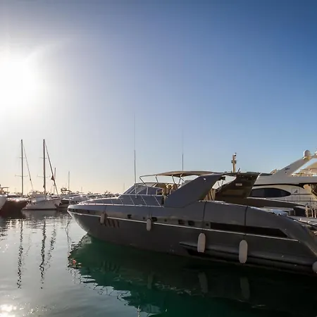 Marbella Banus Suites - Brand New Exclusive Puerto Banus Port Seafront Apartment - 2Br - 2Ba - Outdoor Terrace - Spectacular Mediterranean Views - Heart Of Puerto Banus Marina - Steps From El Corte Ing Luxury Shopping